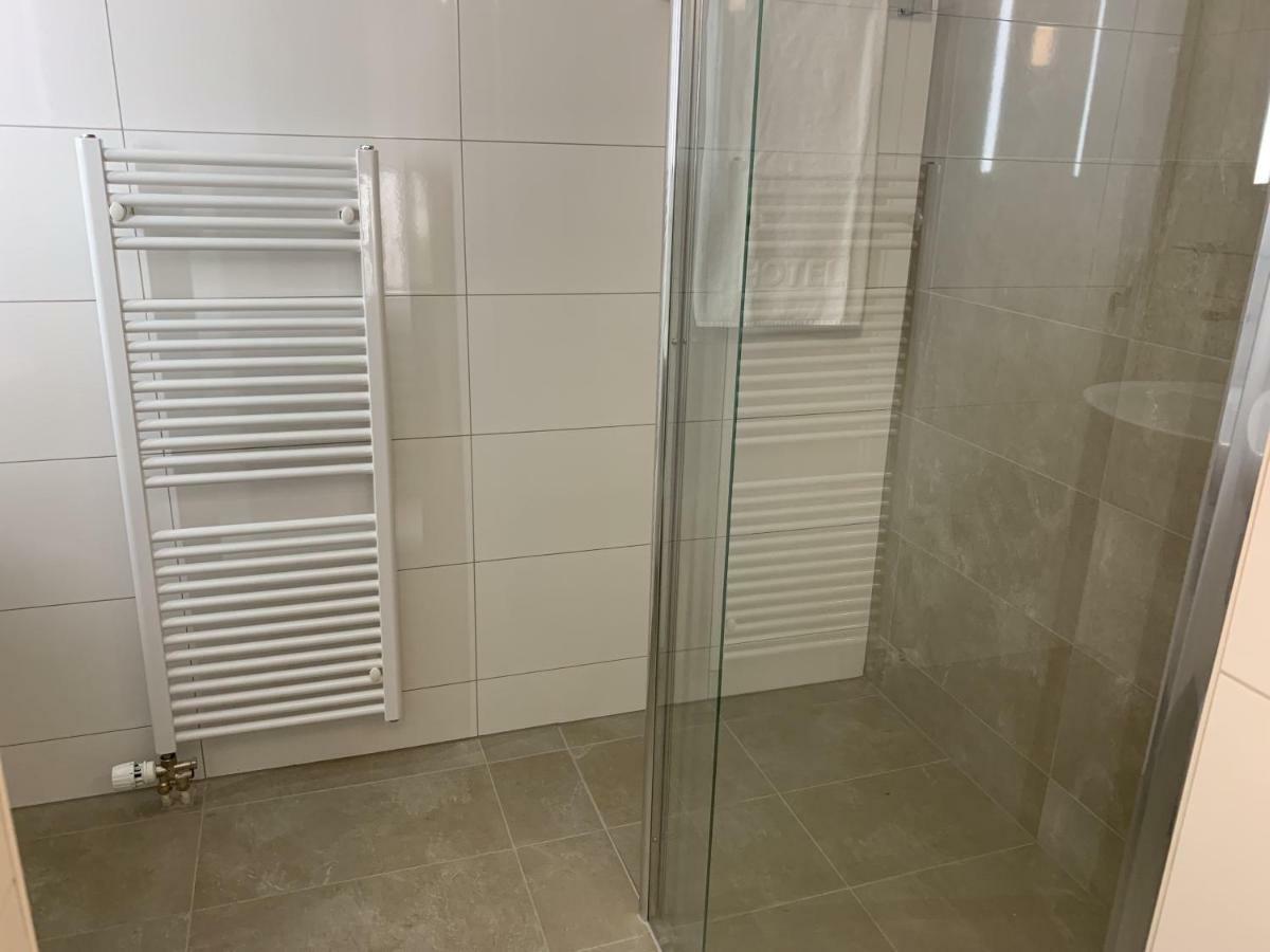 Hotel Adore Romanel-sur-Morges Ngoại thất bức ảnh