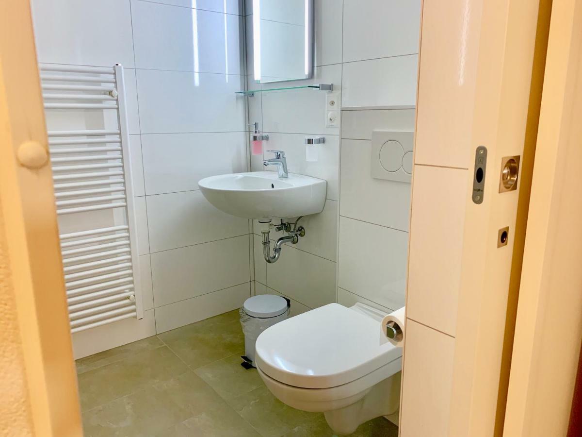 Hotel Adore Romanel-sur-Morges Ngoại thất bức ảnh
