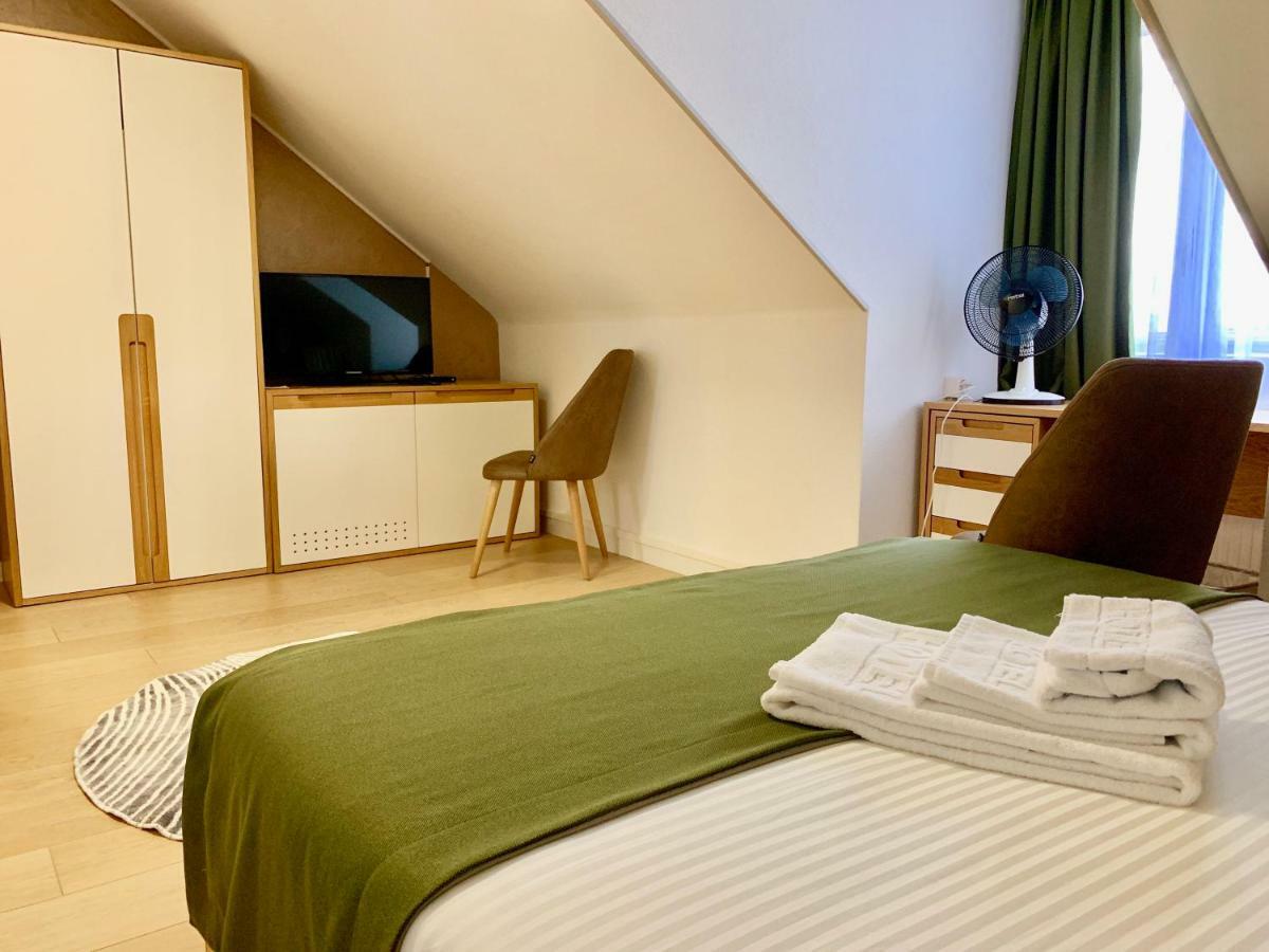 Hotel Adore Romanel-sur-Morges Ngoại thất bức ảnh